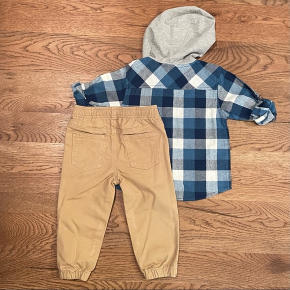 Boys Flannel Set - Picture 2 of 4